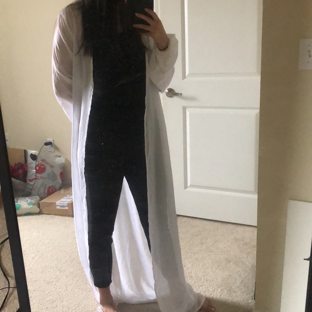 White Pretty Little Thing maxi beach kimono - Picture 3 of 5